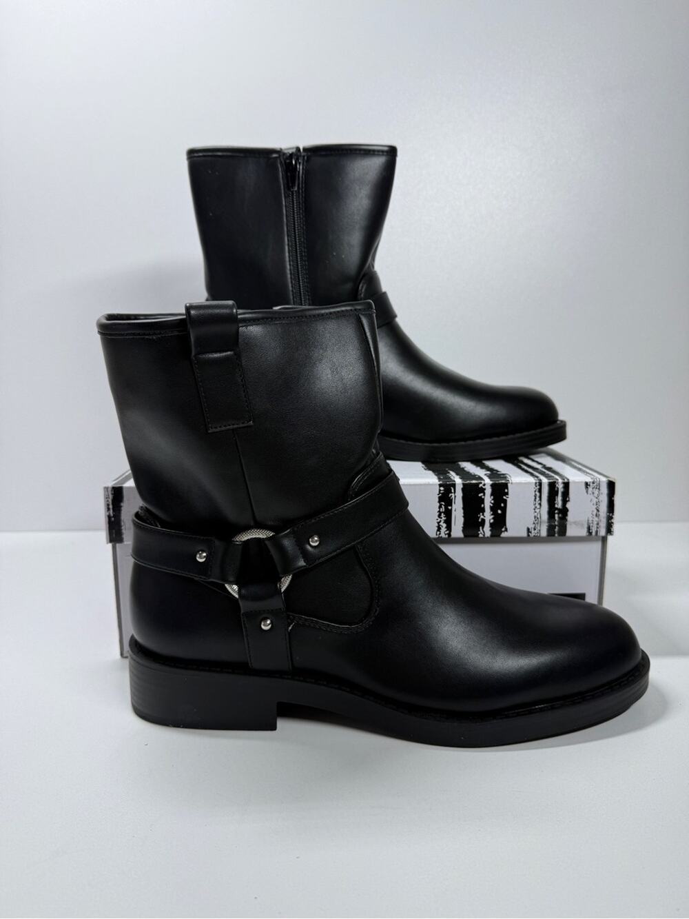 NIB • Dv Dolce Vita Women's Moto Boot Size: 11
